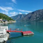 Dalsoren Og Camping