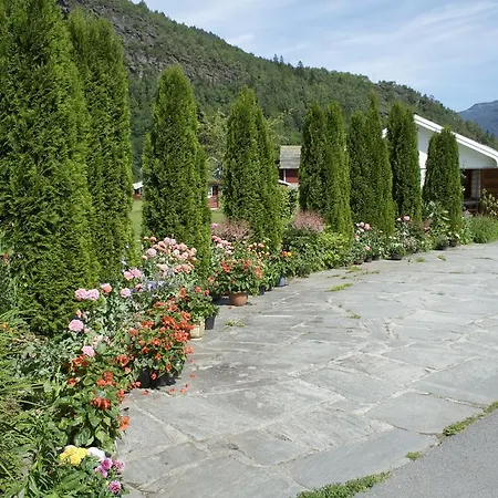 Dalsoren Og Campsite