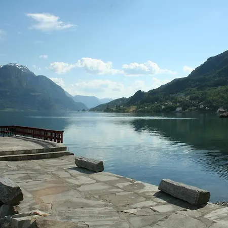 Dalsoren Og Campsite Luster