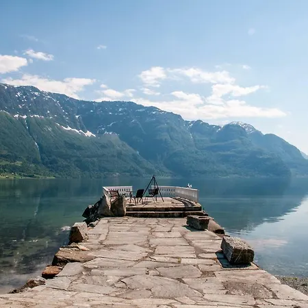 Dalsoren Og Campsite Luster