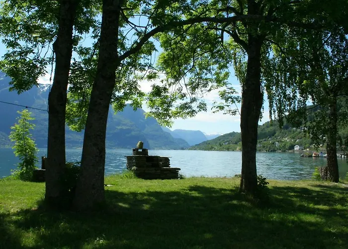 Dalsøren Og Campingplasser Luster